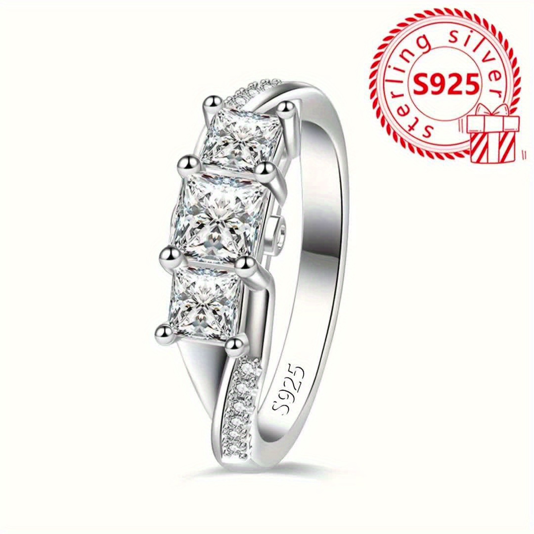 Light Style Princess Cut Zirconia Statement Ring in 925 Silver